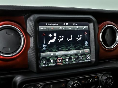 Used 2020 Jeep Gladiator Rubicon AWD/4WD image 25