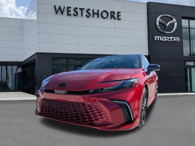 Used 2025 Toyota Camry XSE FWD image 7