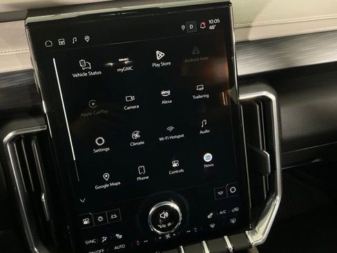 Used 2025 GMC Acadia Elevation w/ Elevation Premium Package image 14