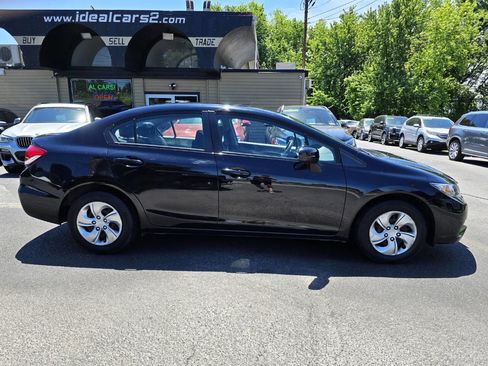 Used 2015 Honda Civic LX image 2