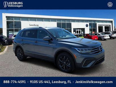 Used 2023 Volkswagen Tiguan SE w/ Panoramic Sunroof Package