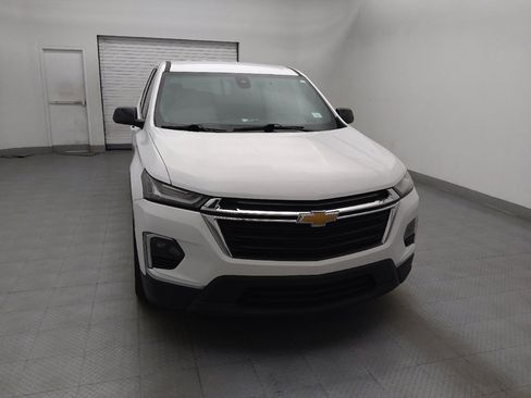 Used 2022 Chevrolet Traverse LS image 14