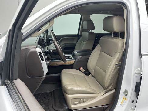 Used 2015 GMC Sierra 2500 SLT w/ Duramax Plus Package image 9