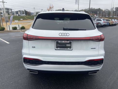 Certified 2025 Audi Q5 Premium Plus w/ Premium Plus image 8
