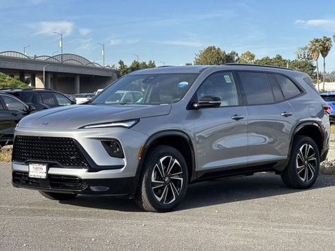 New 2026 Buick Enclave Sport Touring w/ Power Package image 6