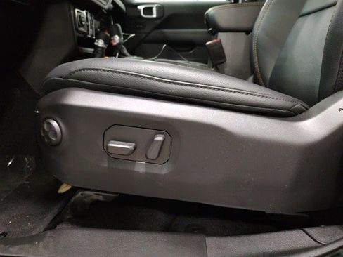 New 2025 Jeep Wrangler Sahara image 11