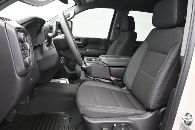 New 2026 Chevrolet Silverado 2500 Custom w/ Custom Value Package AWD/4WD image 18
