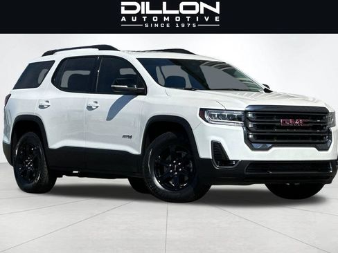 Used 2023 GMC Acadia AT4 w/ Preferred Package AWD/4WD image 2