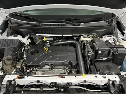 Certified 2024 GMC Terrain SLE image 29