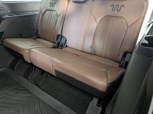 Used 2024 Ford Expedition Max King Ranch AWD/4WD image 30