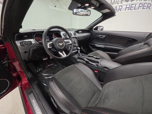 Used 2017 Ford Mustang GT Premium w/ Equipment Group 401A image 30