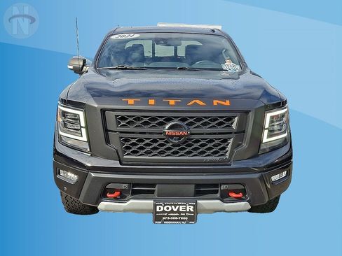 Used 2021 Nissan Titan PRO-4X w/ Pro-4x Convenience Package AWD/4WD image 21