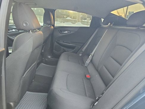 Used 2021 Chevrolet Malibu RS image 19