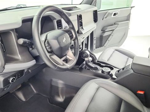Used 2024 Ford Bronco Big Bend AWD/4WD image 13