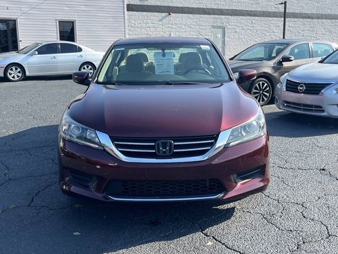 Used 2013 Honda Accord LX image 3