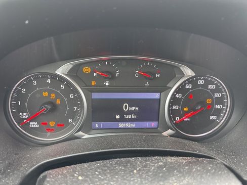 Used 2021 GMC Terrain SLT image 13