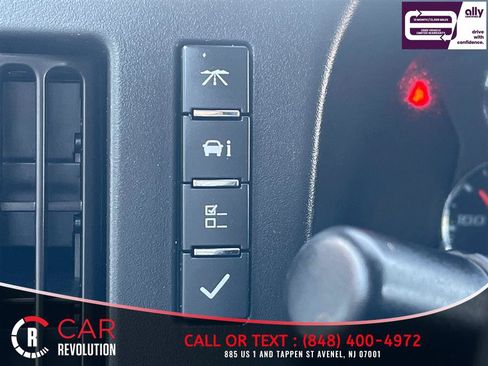 Used 2020 Chevrolet Express 2500 w/ Driver Convenience Package RWD image 27