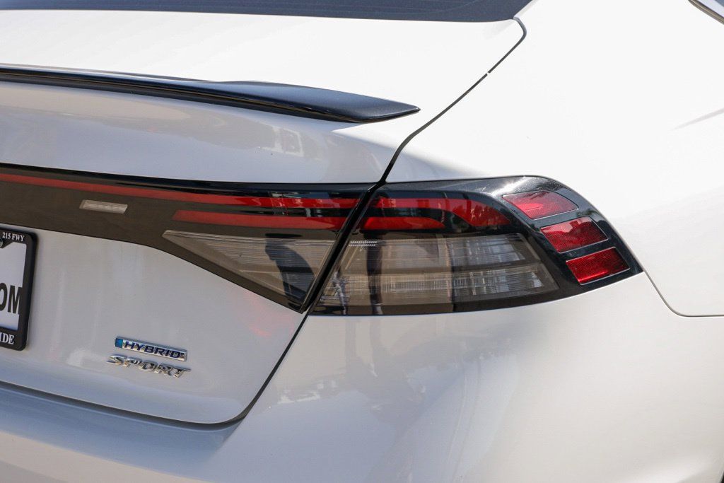 Used 2024 Honda Accord Sport image 5