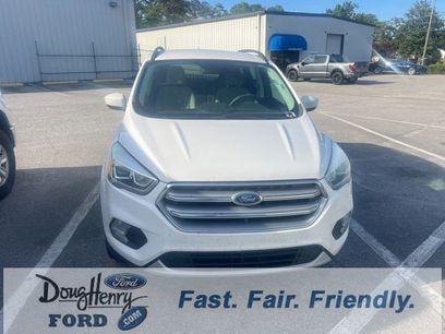 Used 2017 Ford Escape SE w/ Equipment Group 201A
