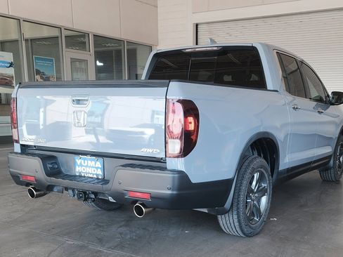 Used 2023 Honda Ridgeline RTL-E image 4
