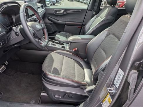 Used 2024 Ford Escape ST-Line w/ Tech Pack #1 FWD image 15