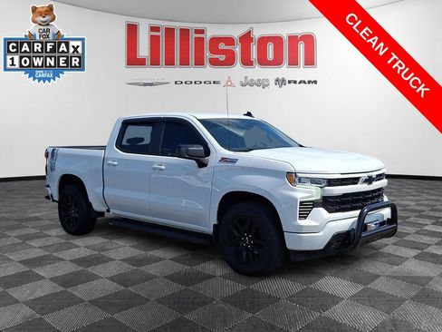 Used 2022 Chevrolet Silverado 1500 RST AWD/4WD image 3