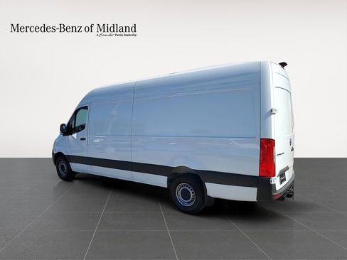 New 2026 Mercedes-Benz Sprinter 2500 image 6