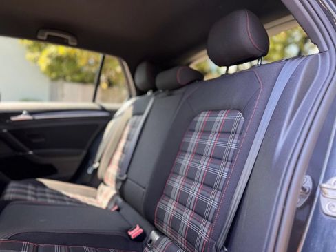 Used 2017 Volkswagen GTI S FWD image 22