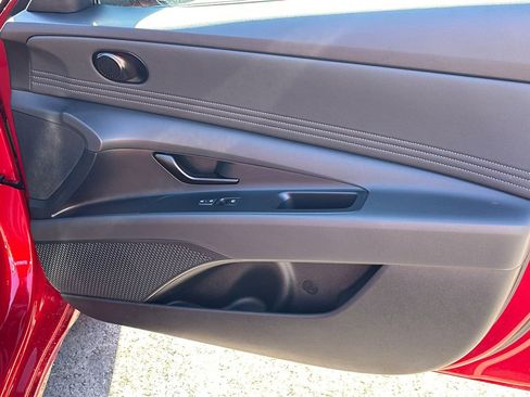 New 2025 Hyundai Elantra Sport image 14