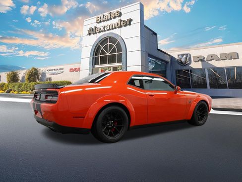 Used 2021 Dodge Challenger SRT Hellcat Redeye image 3