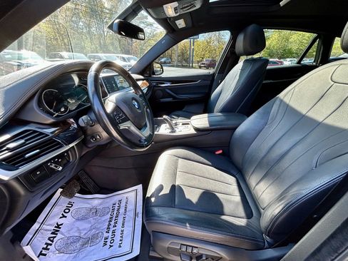 Used 2017 BMW X6 xDrive35i image 11