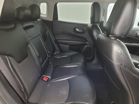 Used 2020 Jeep Compass Latitude FWD image 19