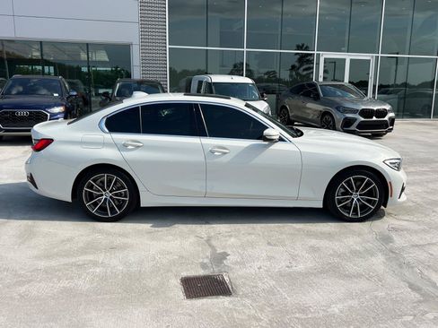Used 2020 BMW 330i Sedan w/ Driving Assistance Package RWD image 4