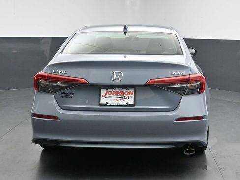 Used 2023 Honda Civic Sport image 8
