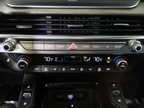 Used 2021 Kia Telluride EX w/ EX Premium Package image 55