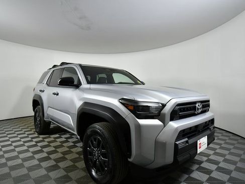 Used 2025 Toyota 4Runner 4WD image 8