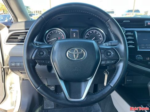 Certified 2018 Toyota Camry SE w/ Protection Package (Q2) FWD image 22