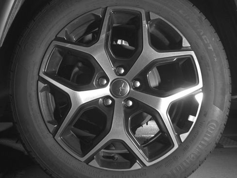 Used 2025 Jeep Compass Limited image 14