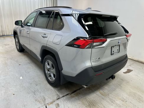 Used 2024 Toyota RAV4 XLE image 2