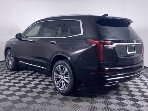 New 2025 Cadillac XT6 Premium Luxury AWD/4WD image 20