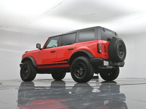 Certified 2023 Ford Bronco Wildtrak AWD/4WD image 53