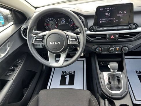 Used 2023 Kia Forte LXS image 13
