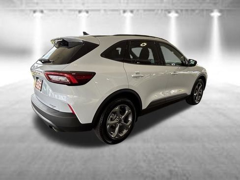 Certified 2026 Ford Escape ST-Line FWD image 4