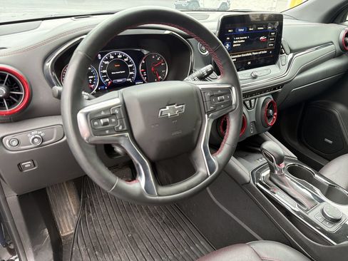 Used 2023 Chevrolet Blazer RS w/ Driver Confidence II Package AWD/4WD image 2