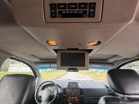 Used 2011 Nissan Titan SL w/ SL Technology Pkg image 18