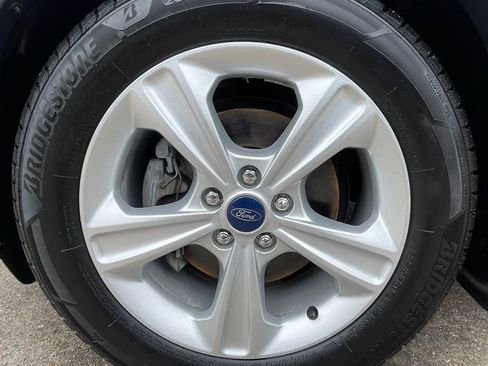 Used 2015 Ford Escape SE FWD image 14