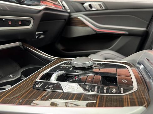 Used 2026 BMW X5 xDrive40i image 19