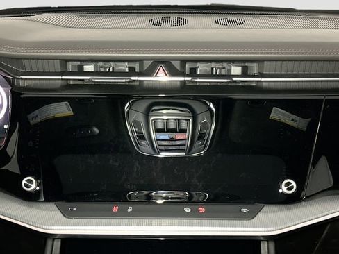 New 2025 Jeep Wagoneer S Launch Edition image 8