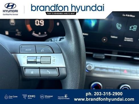 Certified 2026 Hyundai Kona SE AWD/4WD image 15