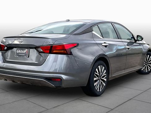 Certified 2024 Nissan Altima 2.5 SV FWD image 13